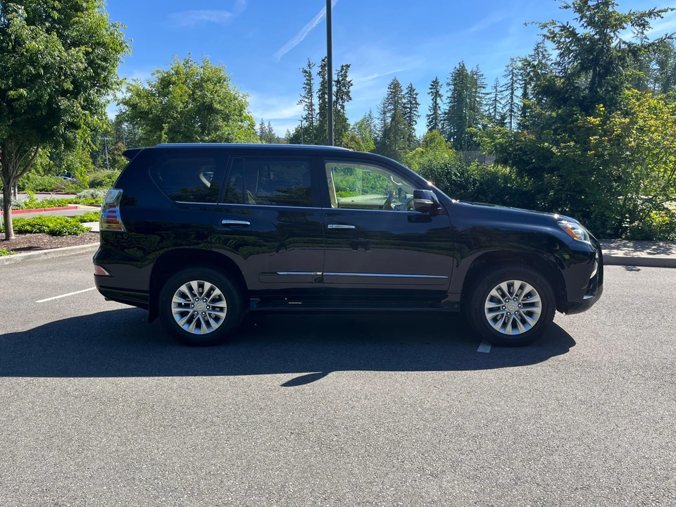 2016 Lexus GX 2nd Gen - Image 11 of 31