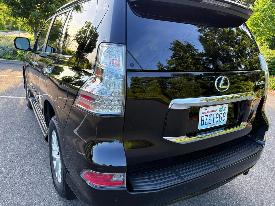 2016 Lexus GX 2nd Gen - Image 24 of 31