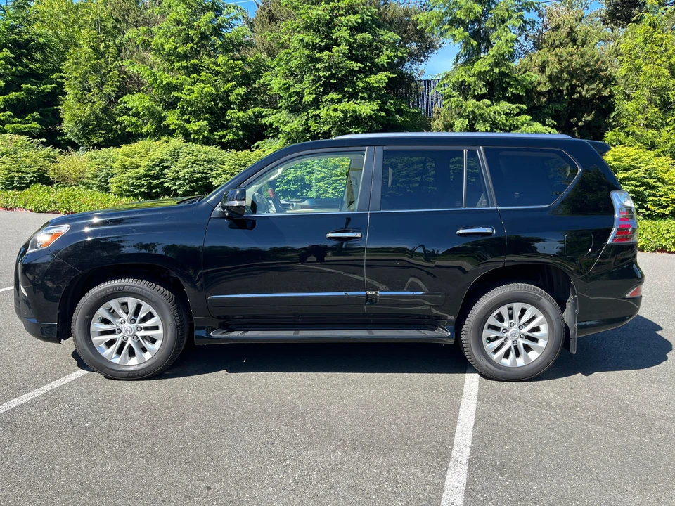2016 Lexus GX 2nd Gen - Image 9 of 31
