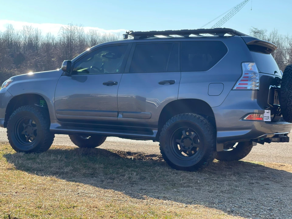 2016 Lexus GX 2nd Gen - Image 10 of 31