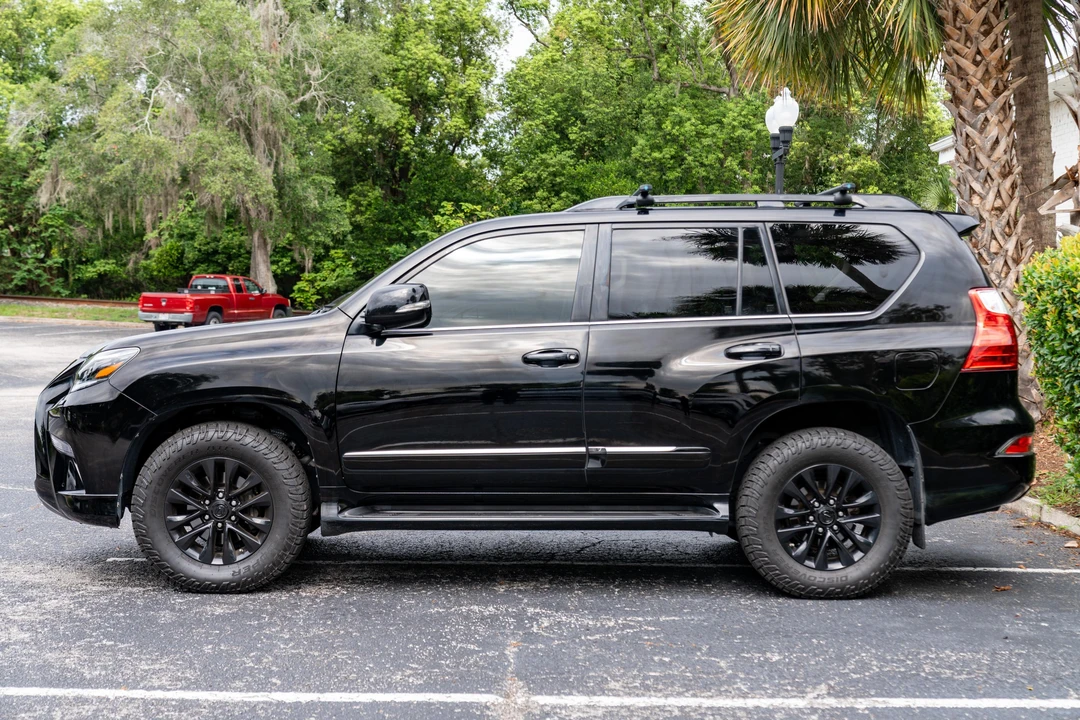 2016 Lexus GX 2nd Gen - Image 3 of 31