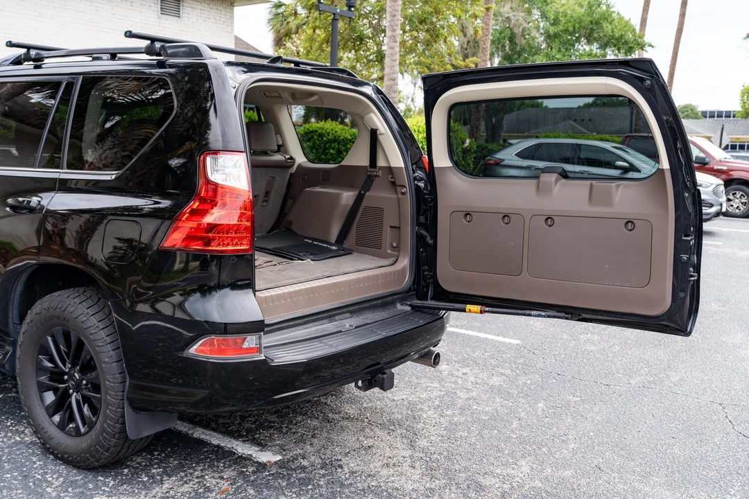 2016 Lexus GX 2nd Gen - Image 17 of 31