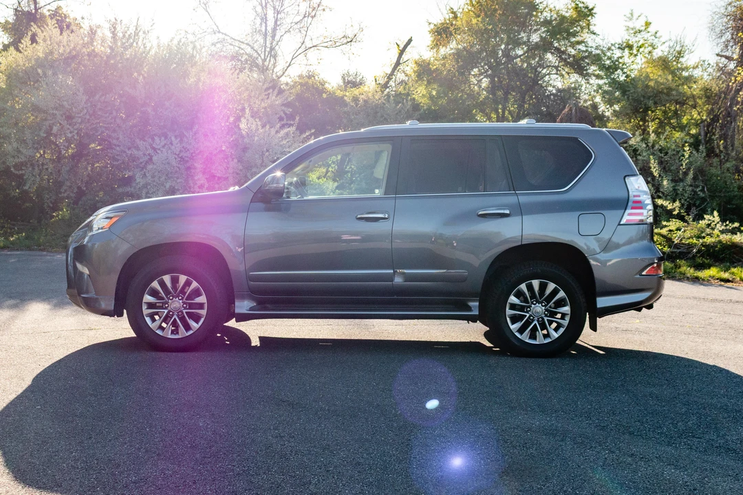 2016 Lexus GX 2nd Gen - Image 8 of 31