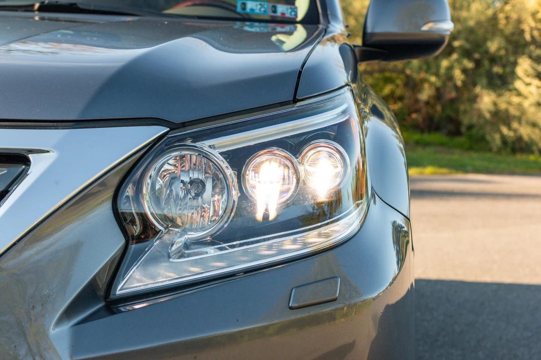 2016 Lexus GX 2nd Gen - Image 13 of 31