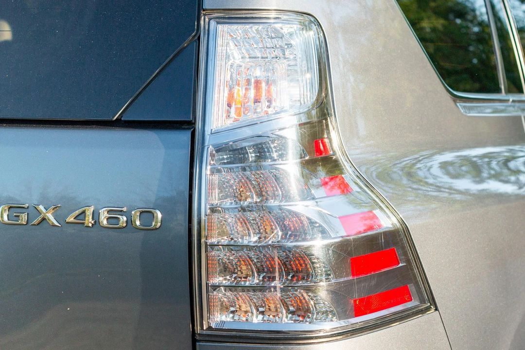 2016 Lexus GX 2nd Gen - Image 18 of 31