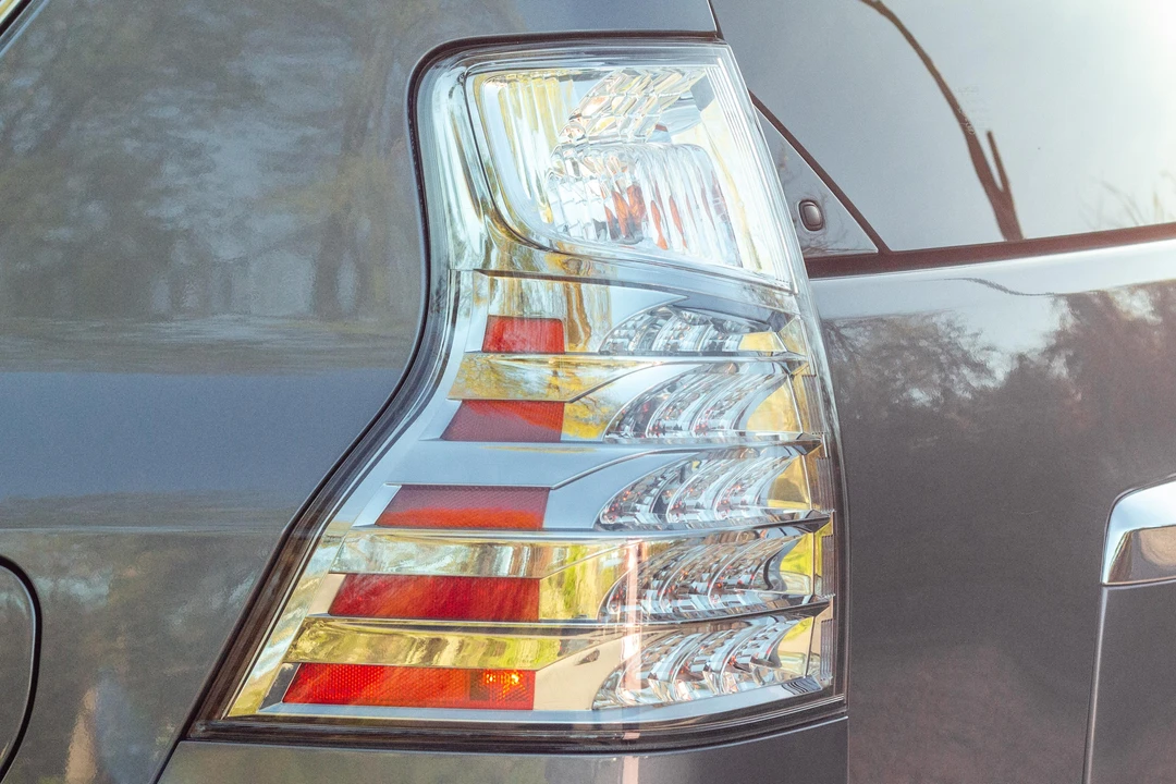 2016 Lexus GX 2nd Gen - Image 20 of 31