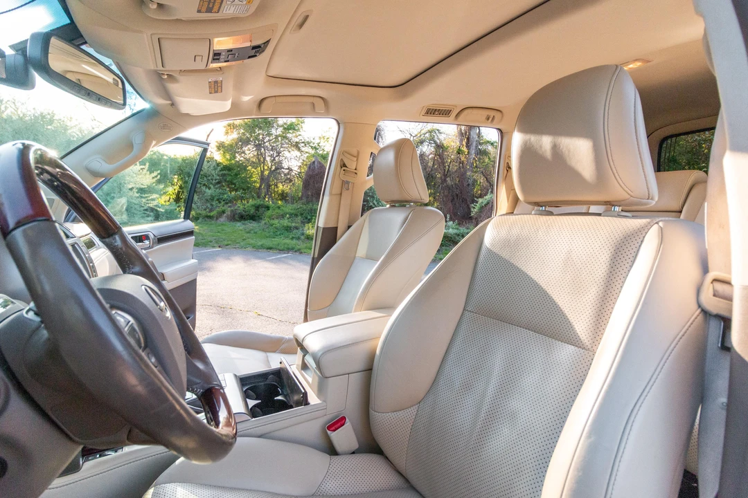 2016 Lexus GX 2nd Gen - Image 30 of 31
