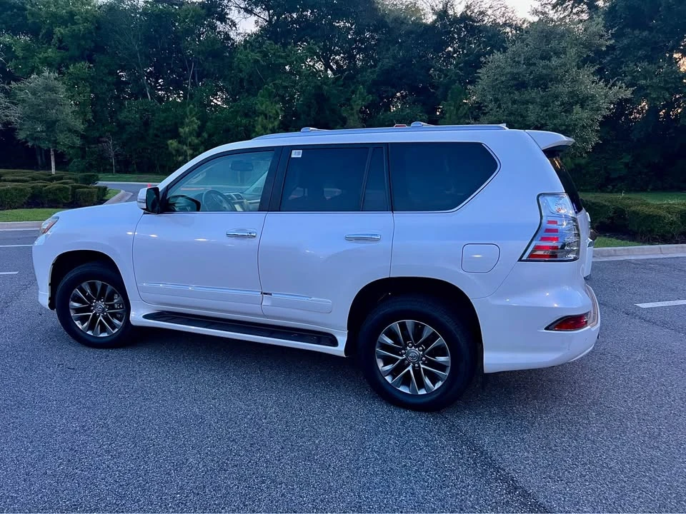2016 Lexus GX 2nd Gen - Image 5 of 17