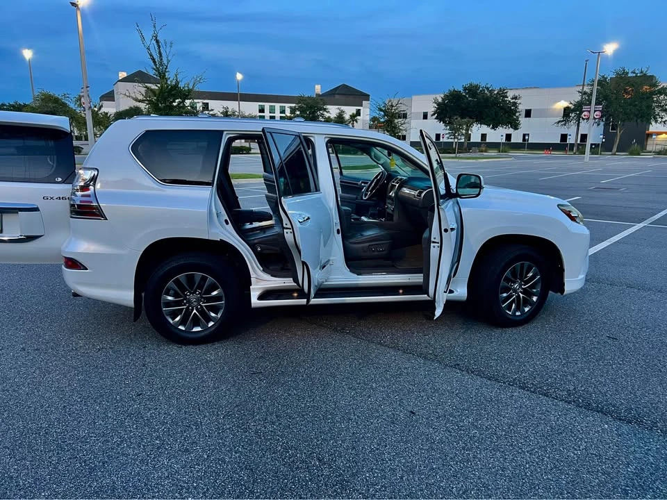 2016 Lexus GX 2nd Gen - Image 9 of 17
