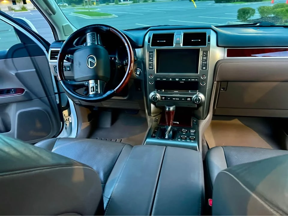 2016 Lexus GX 2nd Gen - Image 12 of 17