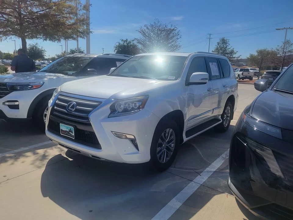 2016 Lexus GX 2nd Gen - Image 2 of 7