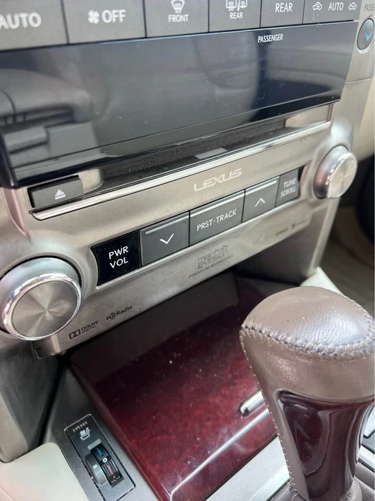 2016 Lexus GX 2nd Gen - Image 6 of 10