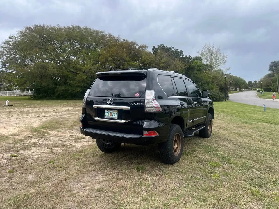 2016 Lexus GX 2nd Gen - Image 2 of 10