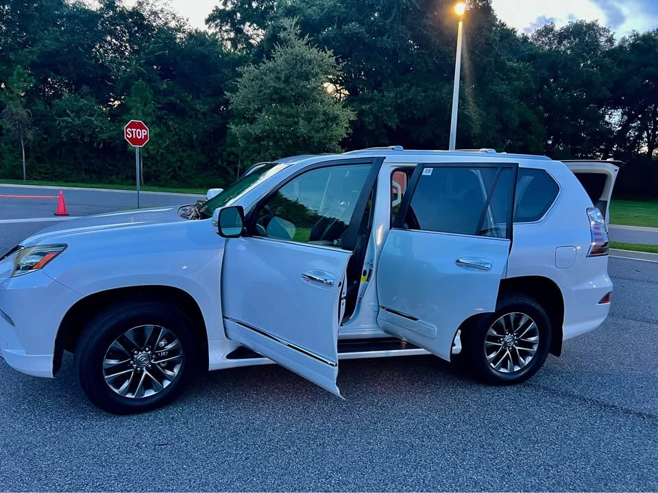 2016 Lexus GX 2nd Gen - Image 8 of 18