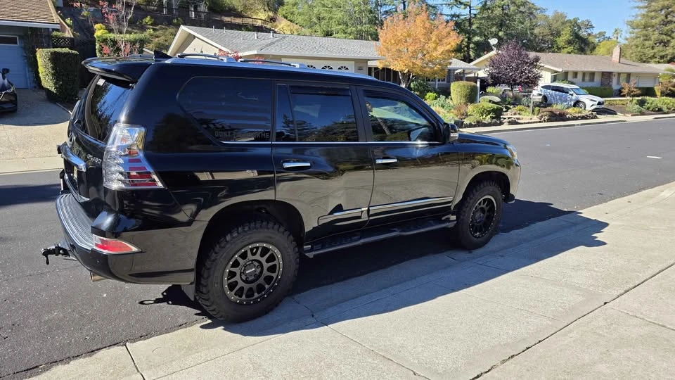 2016 Lexus GX 2nd Gen - Image 3 of 18