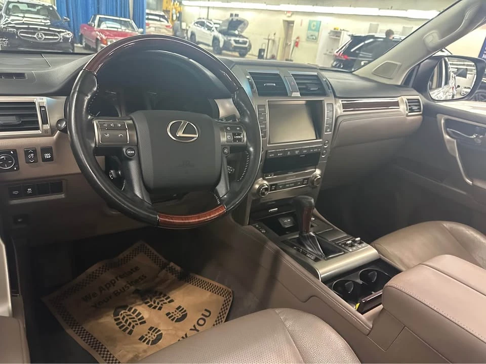 2016 Lexus GX 2nd Gen - Image 6 of 8