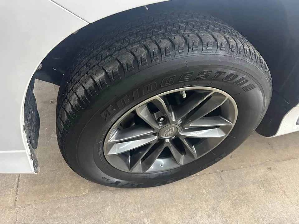 2016 Lexus GX 2nd Gen - Image 4 of 8