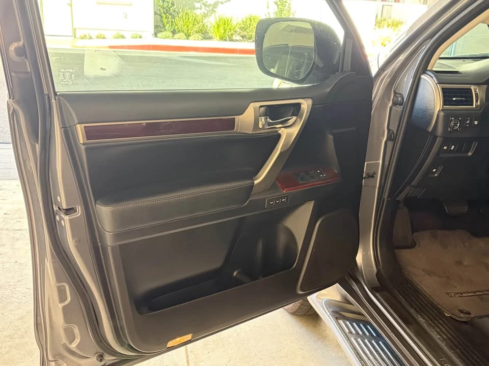 2016 Lexus GX 2nd Gen - Image 12 of 13