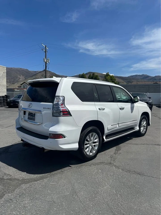 2016 Lexus GX 2nd Gen - Image 3 of 10