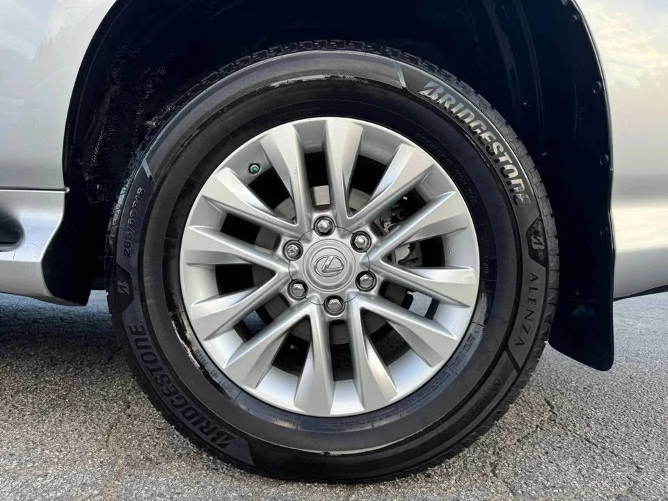 2016 Lexus GX 2nd Gen - Image 9 of 18