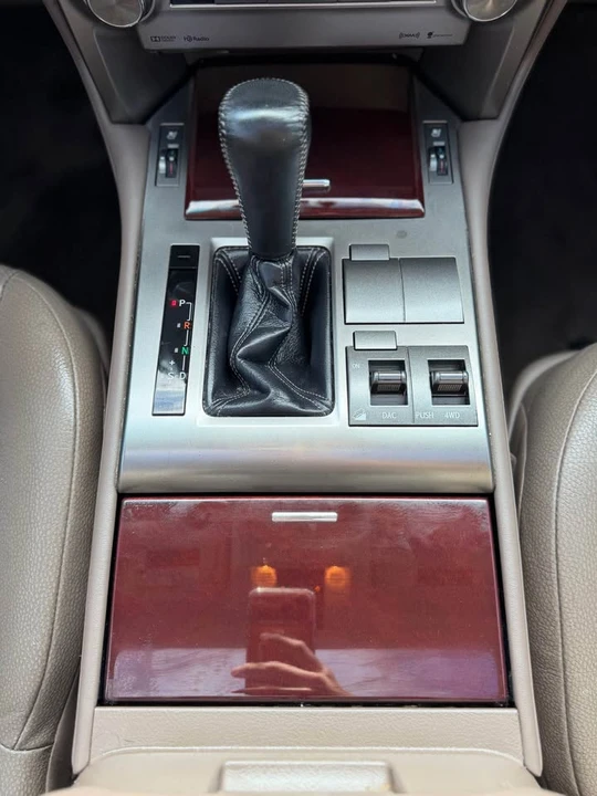 2016 Lexus GX 2nd Gen - Image 19 of 20