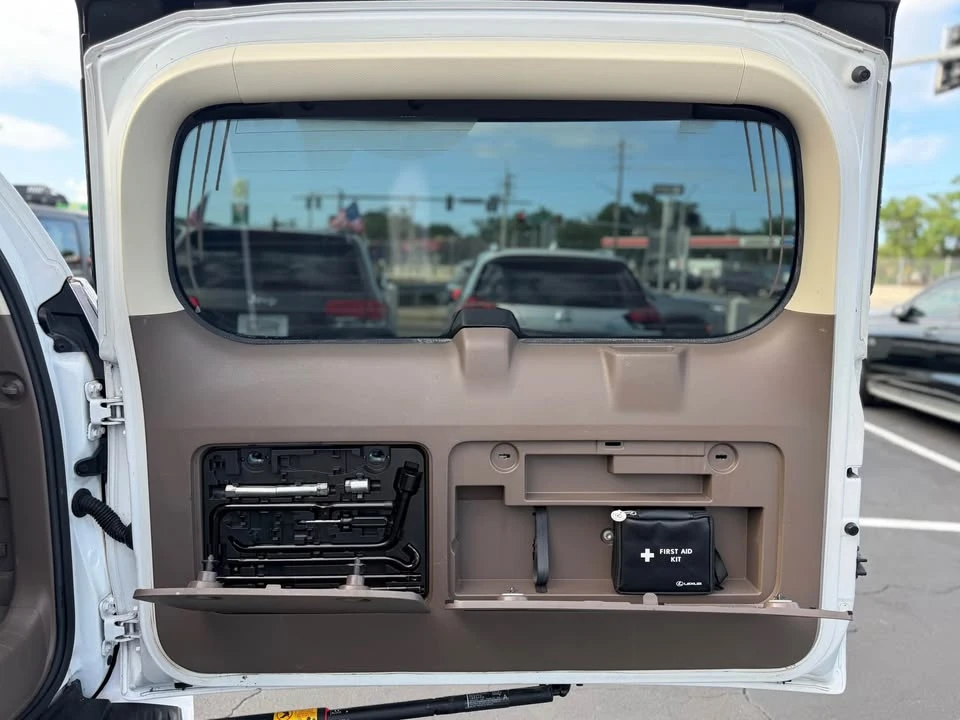 2016 Lexus GX 2nd Gen - Image 9 of 20