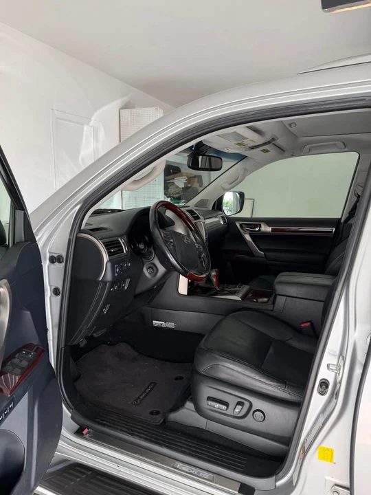 2016 Lexus GX 2nd Gen - Image 7 of 9