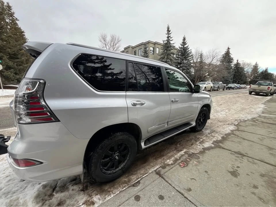 2016 Lexus GX 2nd Gen - Image 2 of 10