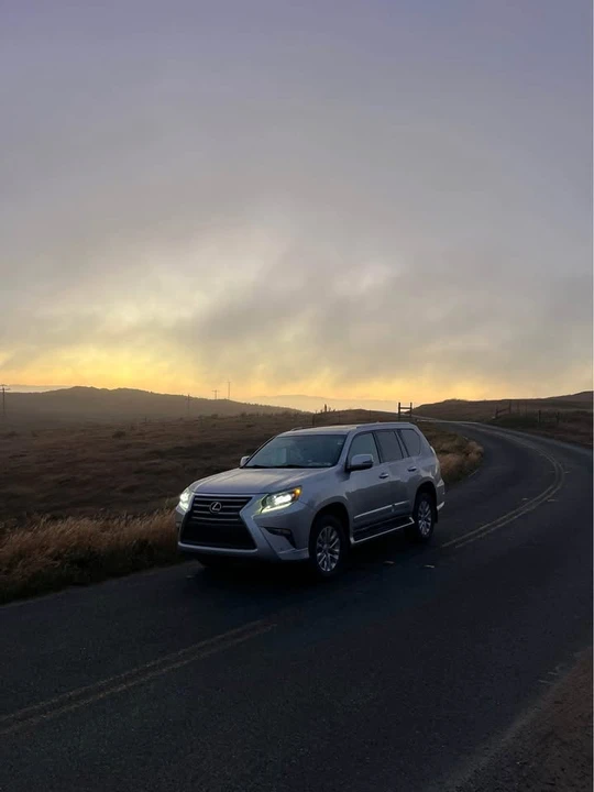 2016 Lexus GX 2nd Gen - Image 8 of 10