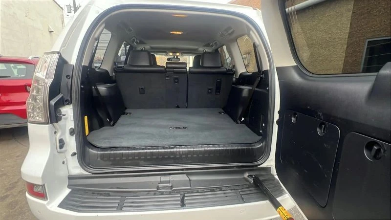 2016 Lexus GX 2nd Gen - Image 10 of 12