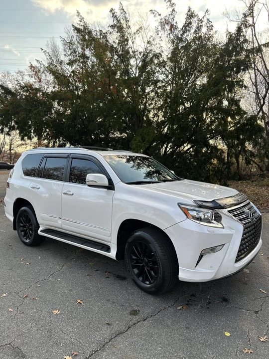 2016 Lexus GX 2nd Gen - Image 9 of 31