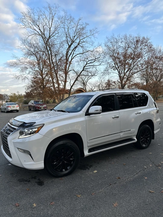 2016 Lexus GX 2nd Gen - Image 5 of 31
