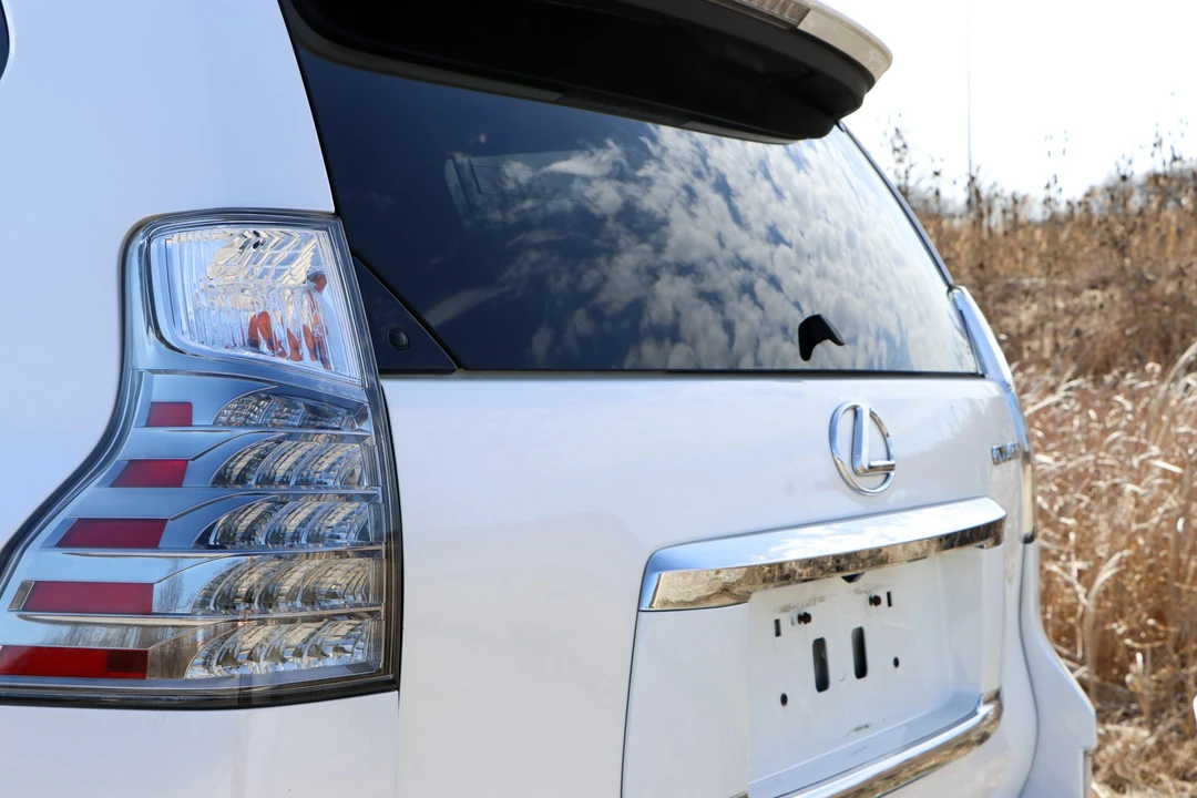 2016 Lexus GX 2nd Gen - Image 22 of 31