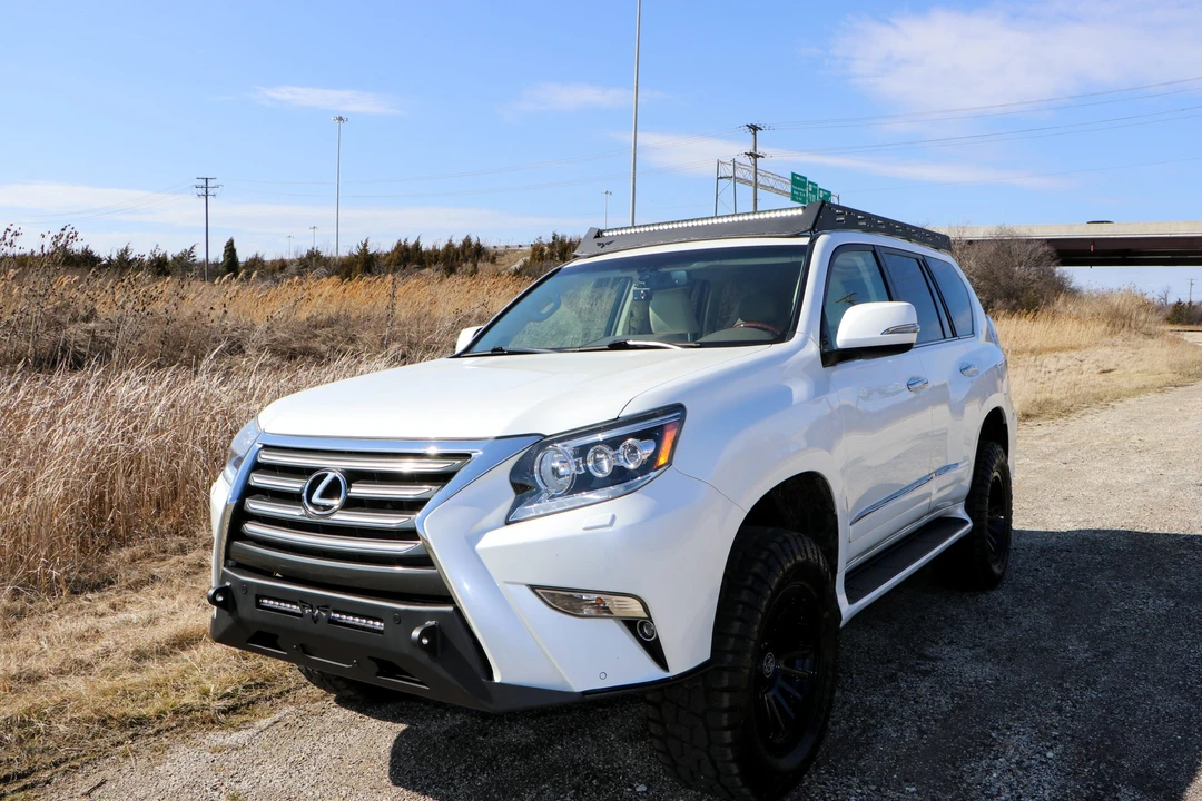 2016 Lexus GX 2nd Gen - Image 2 of 31