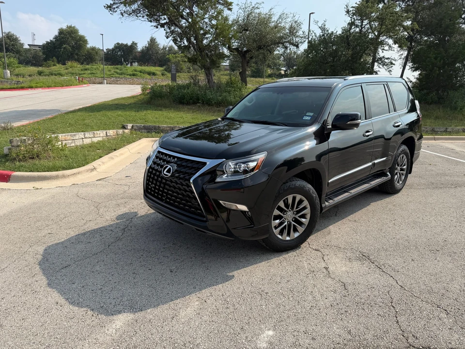 2016 Lexus GX 2nd Gen - Image 3 of 31