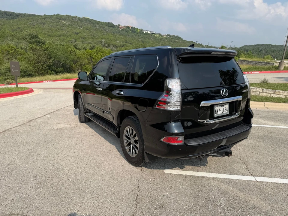 2016 Lexus GX 2nd Gen - Image 29 of 31