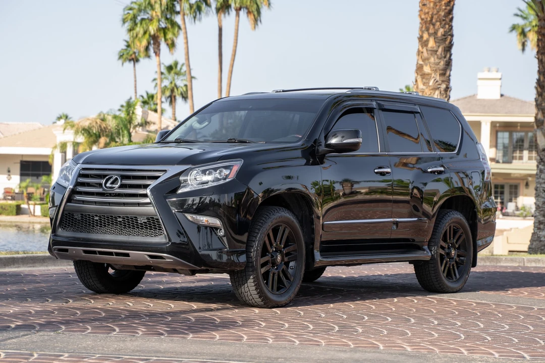 2016 Lexus GX 2nd Gen - Image 2 of 31