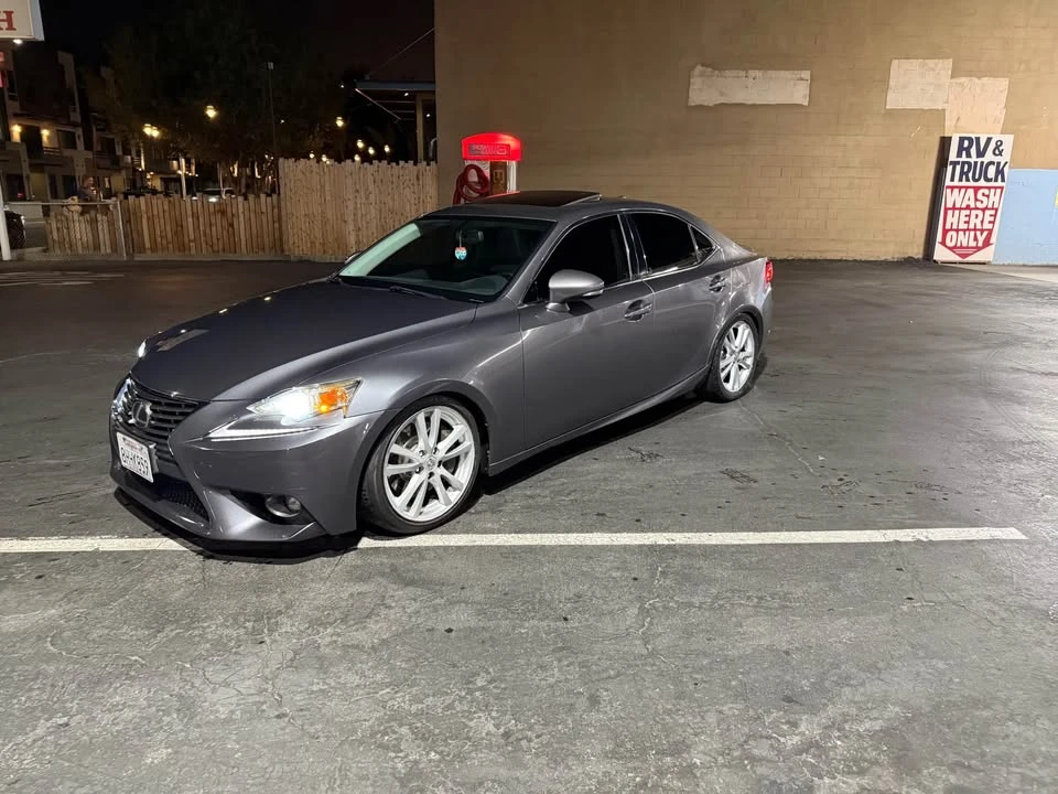 2016 Lexus IS 3rd Gen - Image 5 of 5