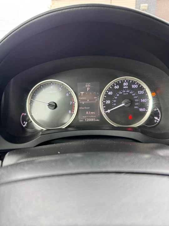 2016 Lexus IS 3rd Gen - Image 5 of 11