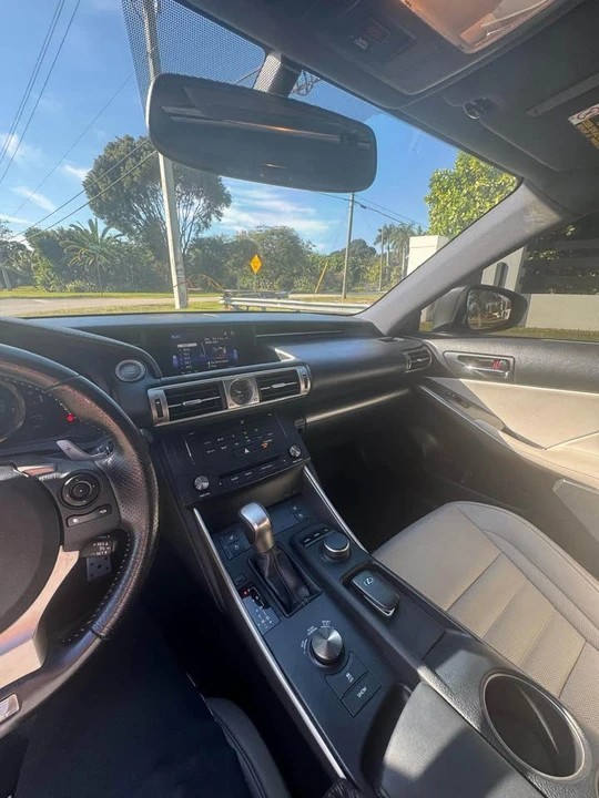 2016 Lexus IS 3rd Gen - Image 15 of 17