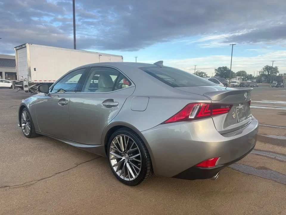 2016 Lexus IS 3rd Gen - Image 5 of 18