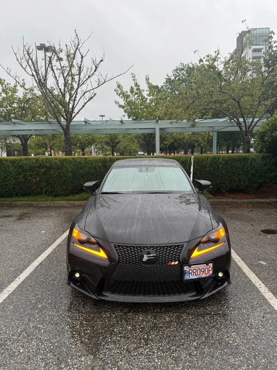 2016 Lexus IS 3rd Gen - Image 9 of 13