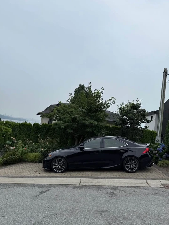 2016 Lexus IS 3rd Gen - Image 10 of 13