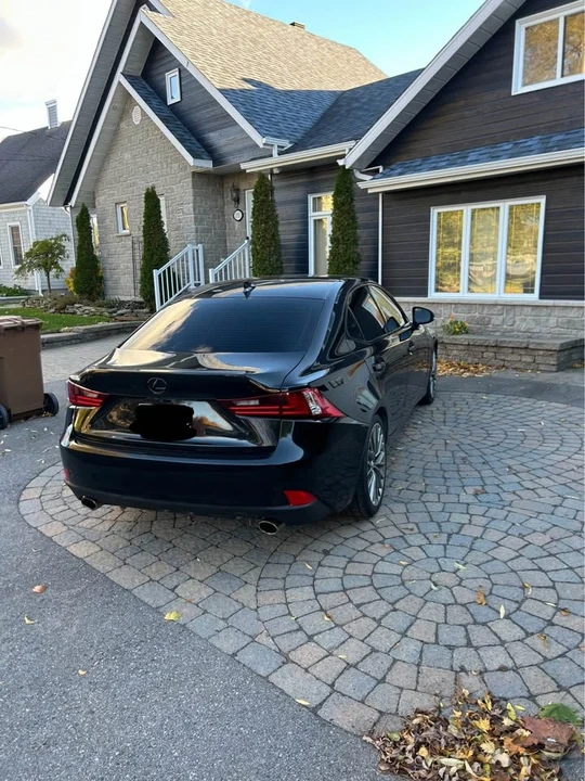 2016 Lexus IS 3rd Gen - Image 4 of 7
