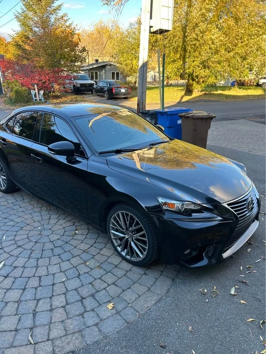 2016 Lexus IS 3rd Gen - Image 5 of 7