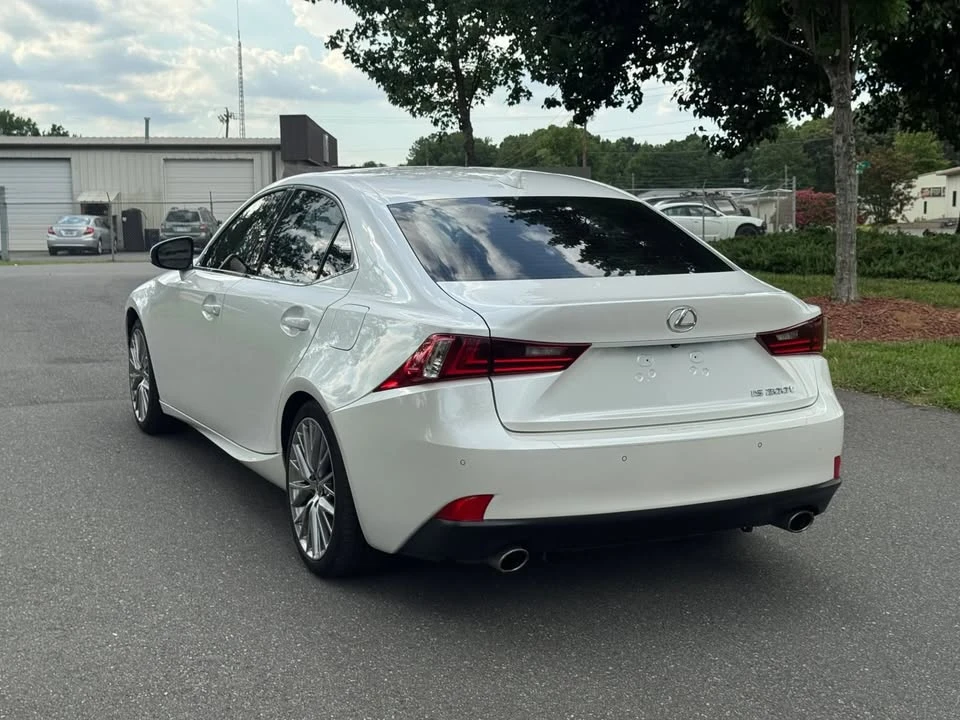 2016 Lexus IS 3rd Gen - Image 5 of 20