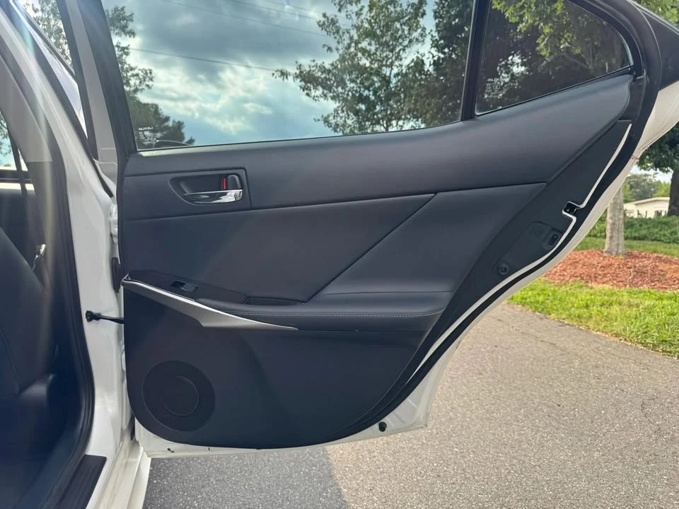 2016 Lexus IS 3rd Gen - Image 20 of 20