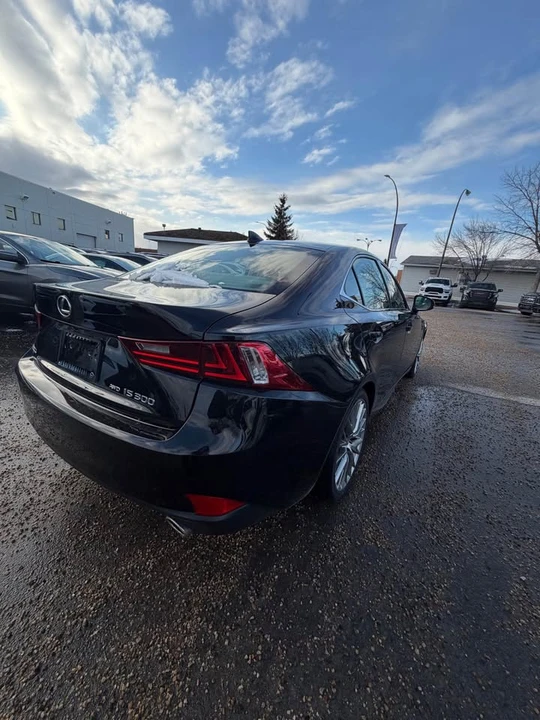 2016 Lexus IS 3rd Gen - Image 7 of 20