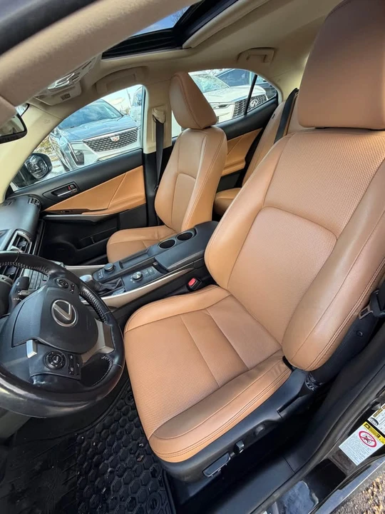 2016 Lexus IS 3rd Gen - Image 11 of 20