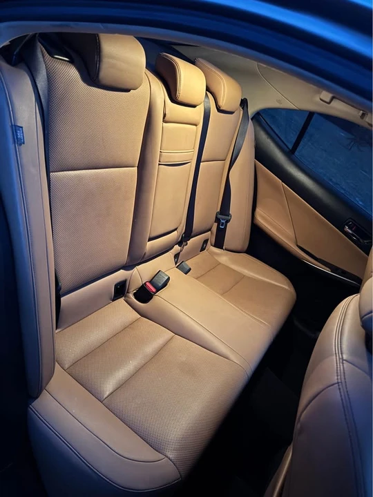2016 Lexus IS 3rd Gen - Image 8 of 16